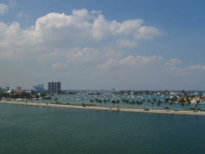 ship12